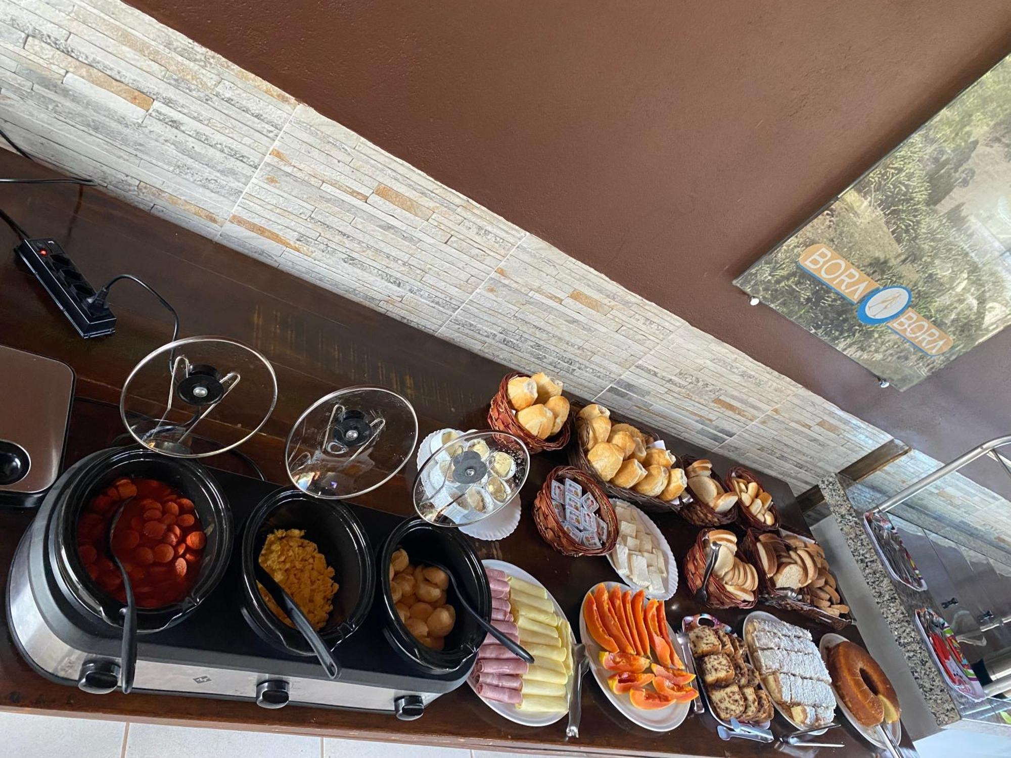 Pousada E Restaurante Bora Bora Da Serra São Bento do Sapucaí Buitenkant foto