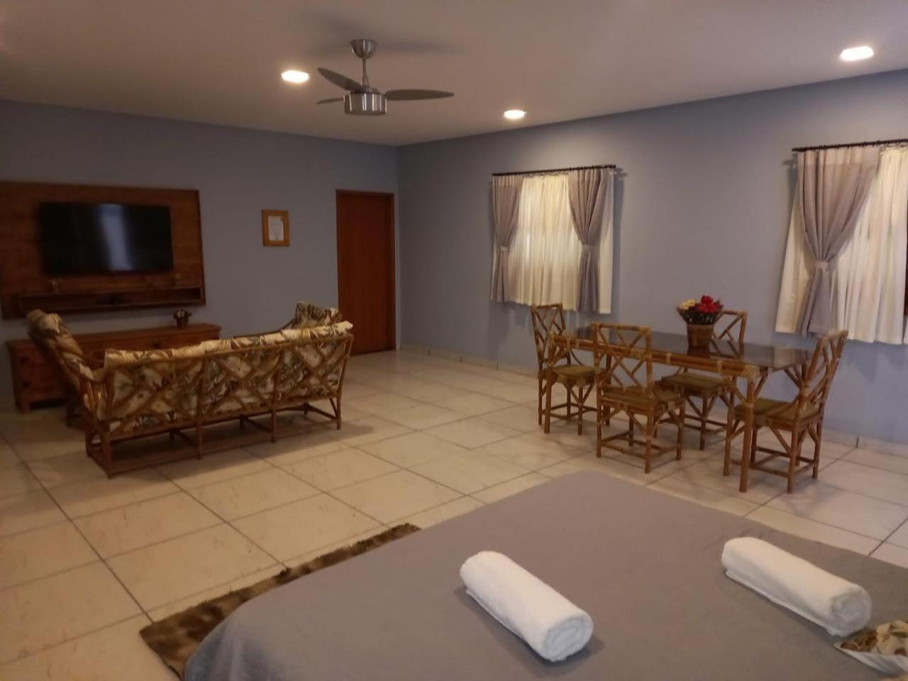 Pousada E Restaurante Bora Bora Da Serra São Bento do Sapucaí Buitenkant foto