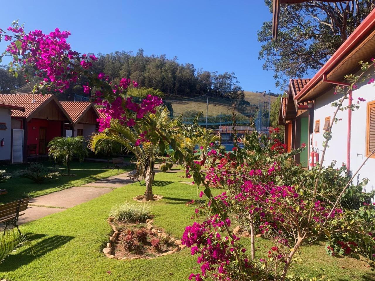 Pousada E Restaurante Bora Bora Da Serra São Bento do Sapucaí Buitenkant foto