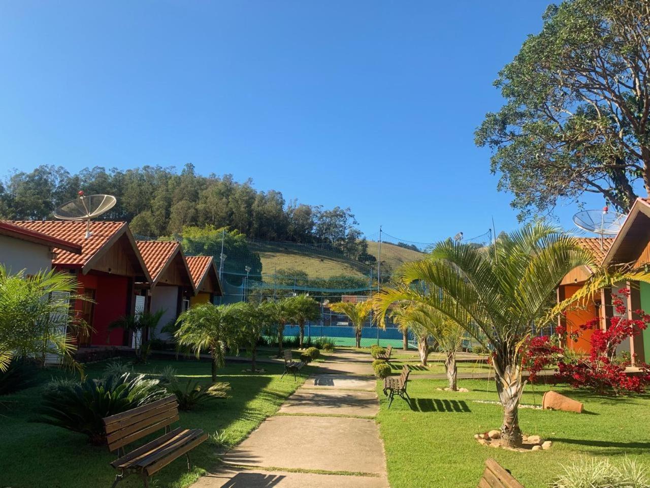 Pousada E Restaurante Bora Bora Da Serra São Bento do Sapucaí Buitenkant foto
